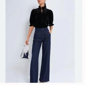 New Pomander Place Tuckernuck Selena Velvet Ruffle Top Black Sz S